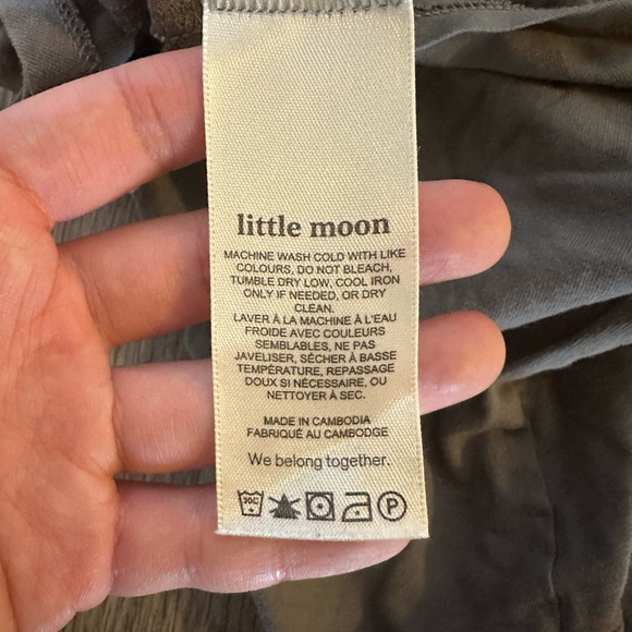 Little Moon Charcoal Ruched V-Neck Crop Top - Picture 4 of 6